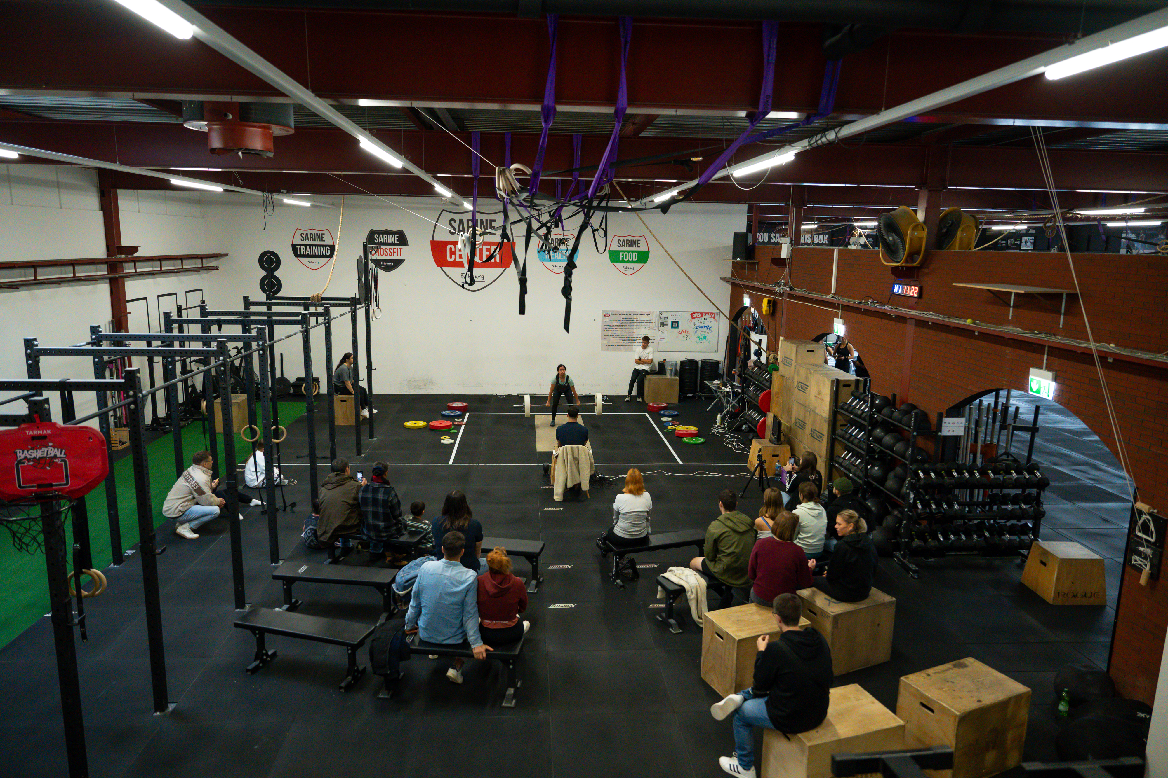 20241109 sarine barbel compete 128 DSC 6242